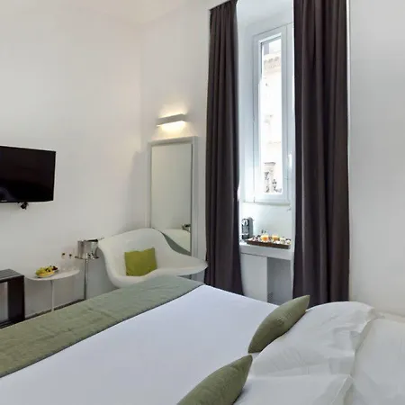 Navona 3* Rome