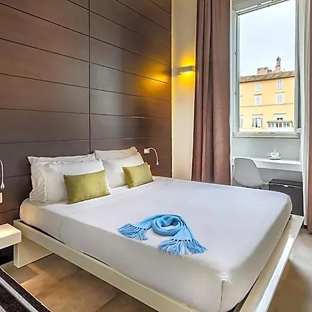 Navona 3*
