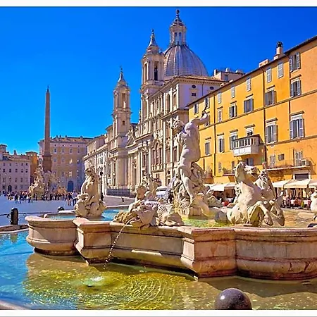 Navona 3*