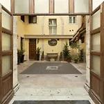 Navona Gasthuis 3*